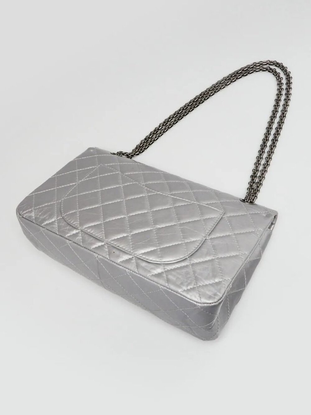 Chanel Silver 2.55 Reissue Quilted Calfskin Leather 227 Jumbo Flap Bag - Picture 3 of 11